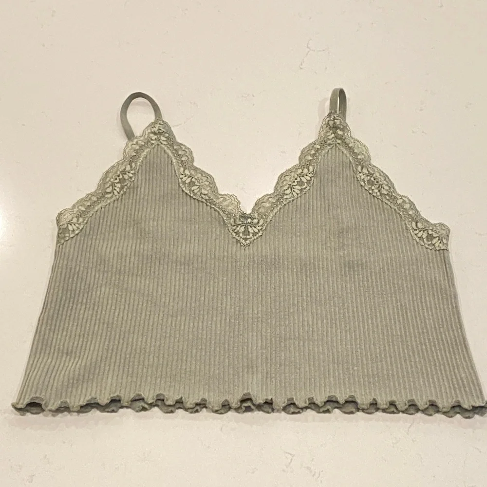 Green Tank with Lace Trim - Picture 1 of 6